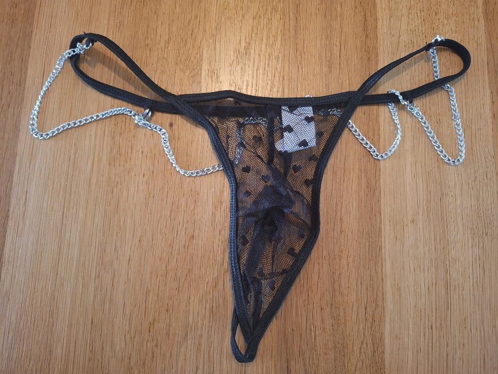 Sexy string voor heren met hartjes, en kettingdetails maat L, Verzenden, Zwart, Overige typen