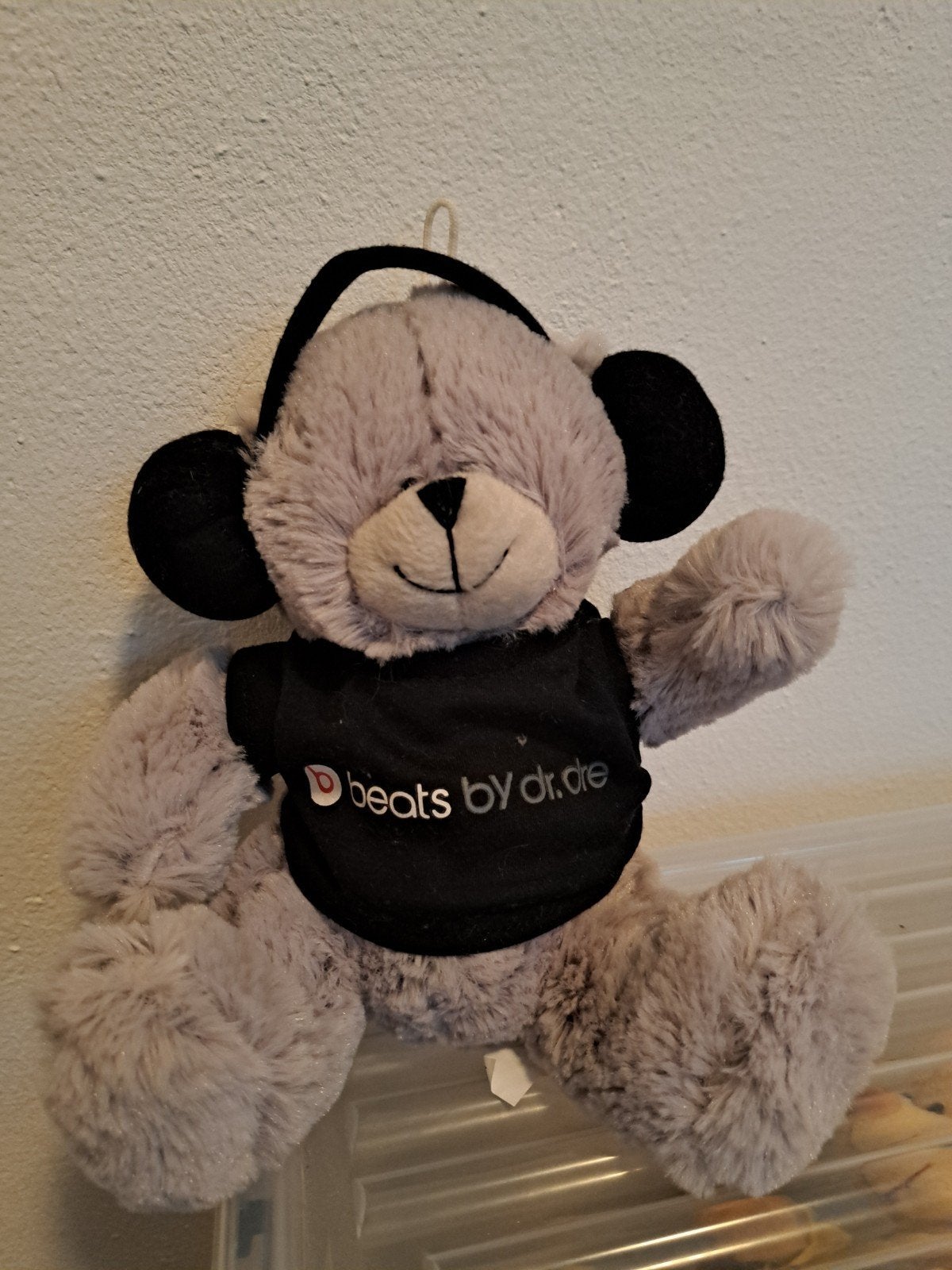 Nieuw Beats by Dr. Dre Beertje met koptelefoon en T-shirt, Kinderen en Baby's, Overige merken, Overige karakters, Beer, Grijs