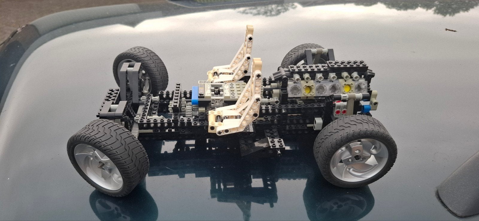 Vintage Technisch LEGO voertuig chassis, Lego, Gebruikt, Verzenden, .