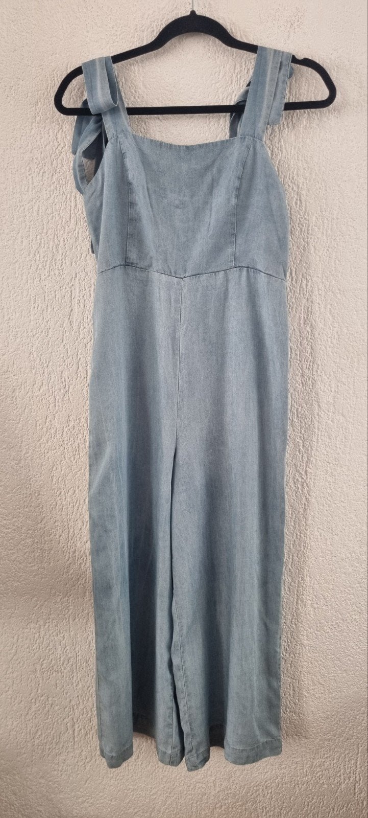 Dames Jumpsuit merk forever 21maat small., Kleding | Dames, Jumpsuits, Blauw, Ophalen of Verzenden, Zo goed als nieuw, Forever 21