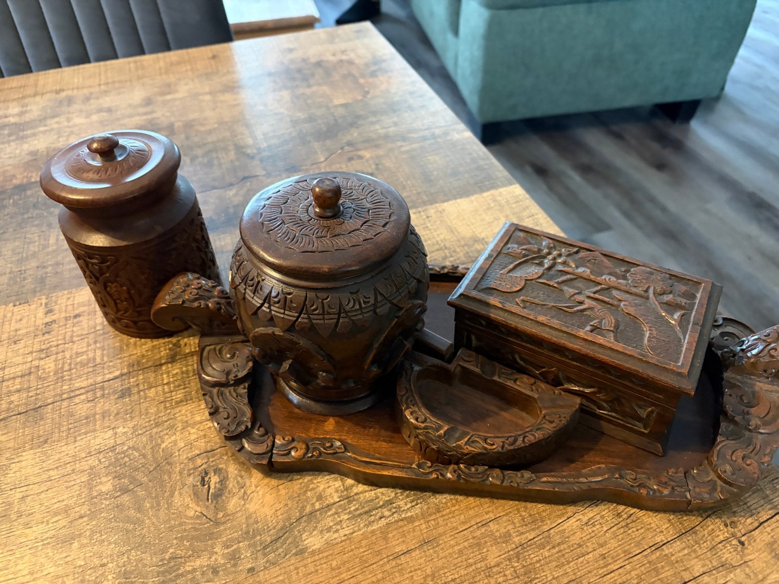 Decoratieve houten set met opbergpotten en doos, Antiek en Kunst, Ophalen