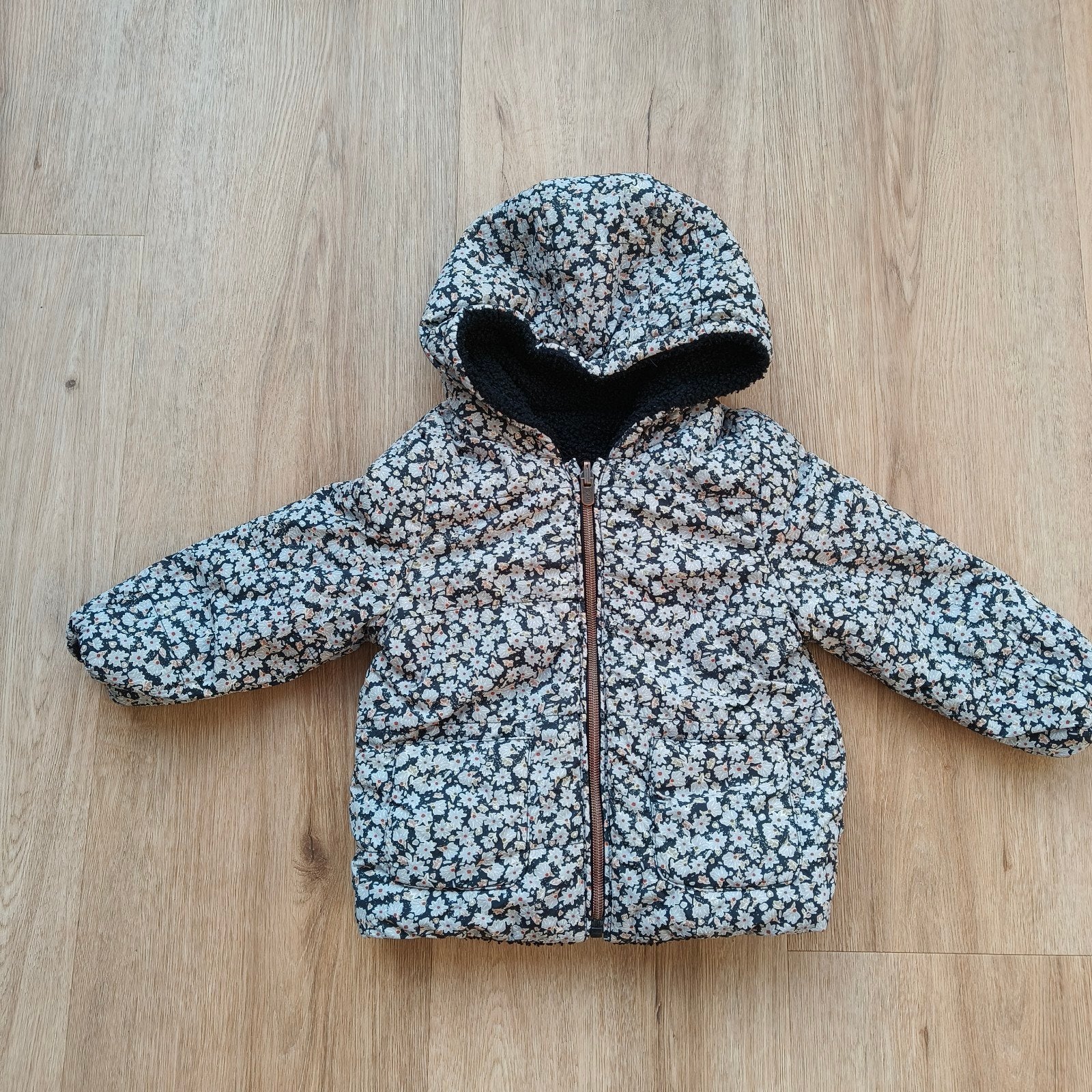 IKKS omkeerbare jas voor baby's - maat 2A (2 jaar), Ophalen, Gebruikt, Meisje, Ikks