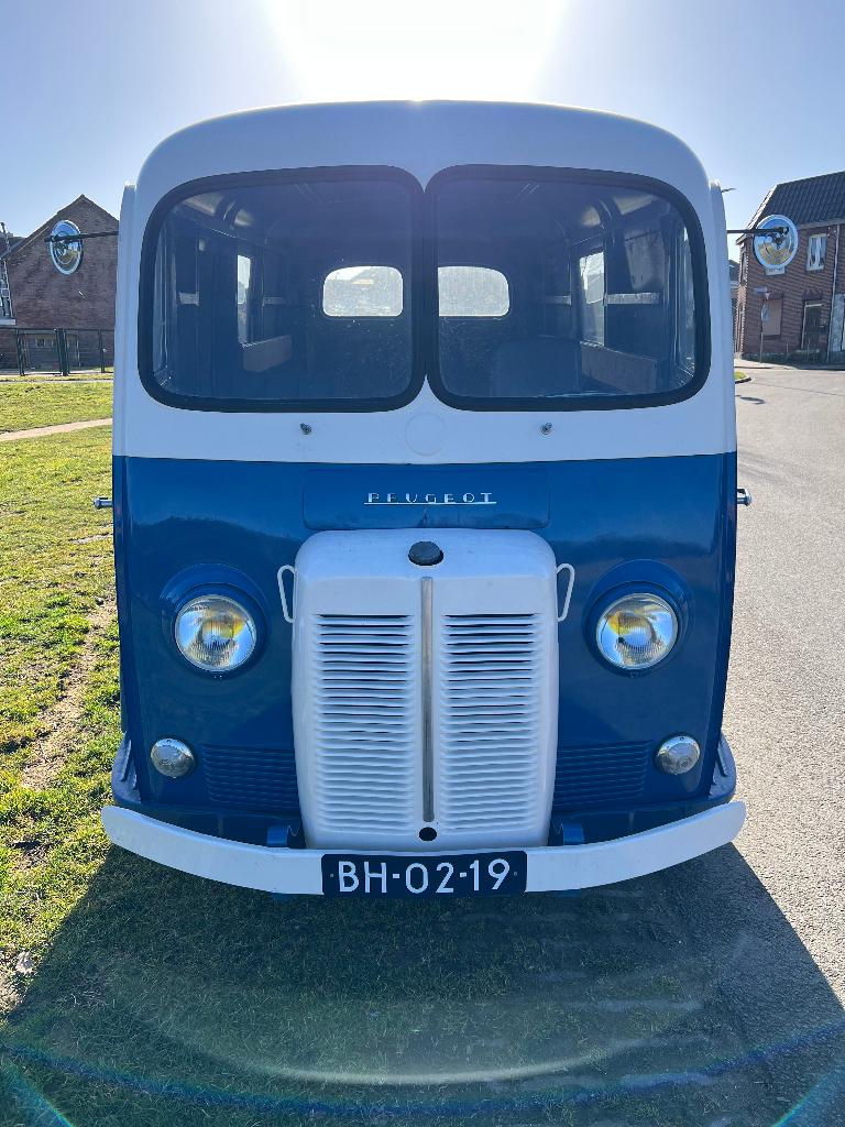 Peugeot bestelbus D4BD 1964 Blauw - Nez de Cochon, foto 2