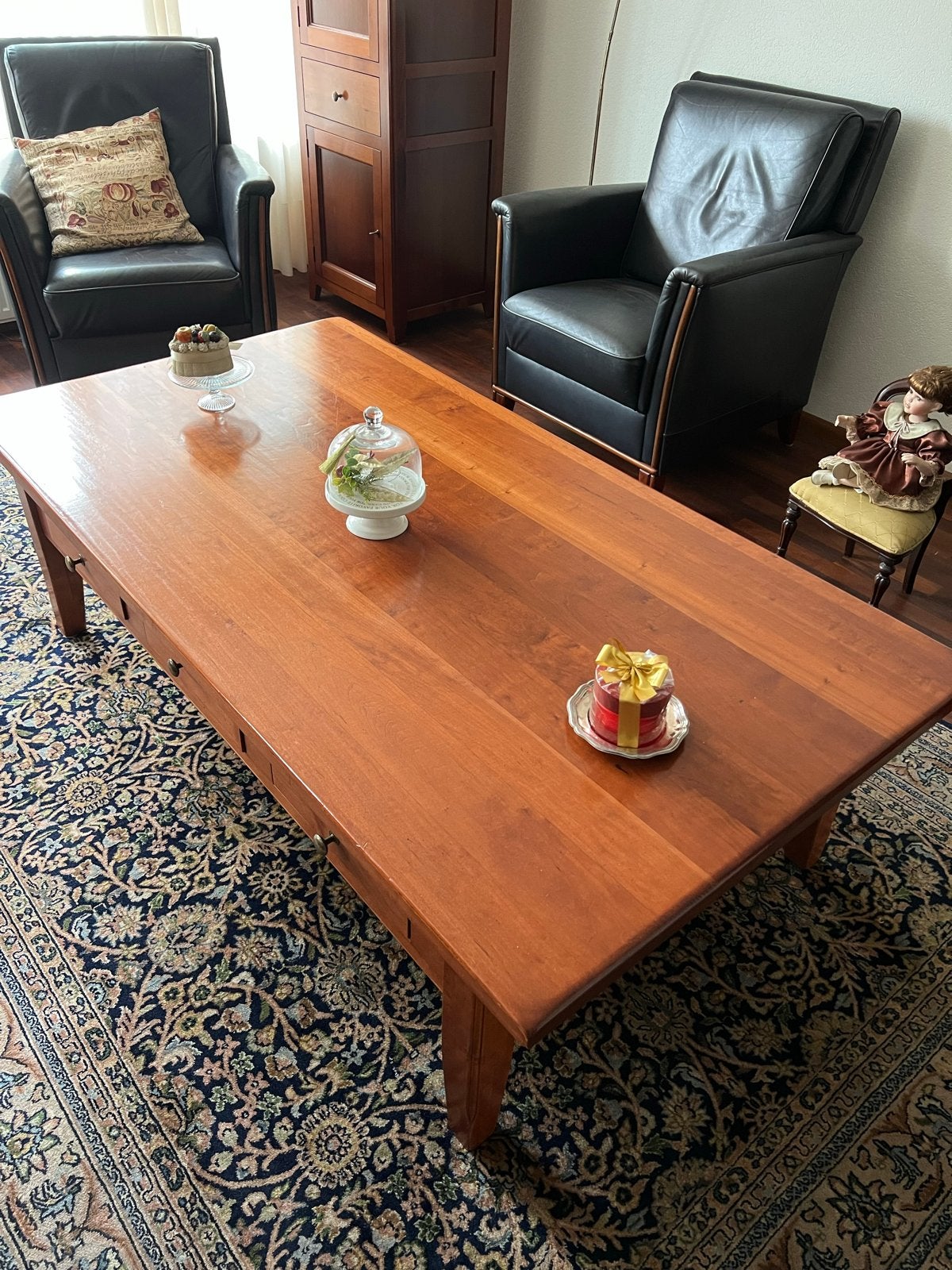 Massief kersenhouten salontafel met lades 170x90, Ophalen, 50 – 75, Gebruikt, 100 tot 150 cm