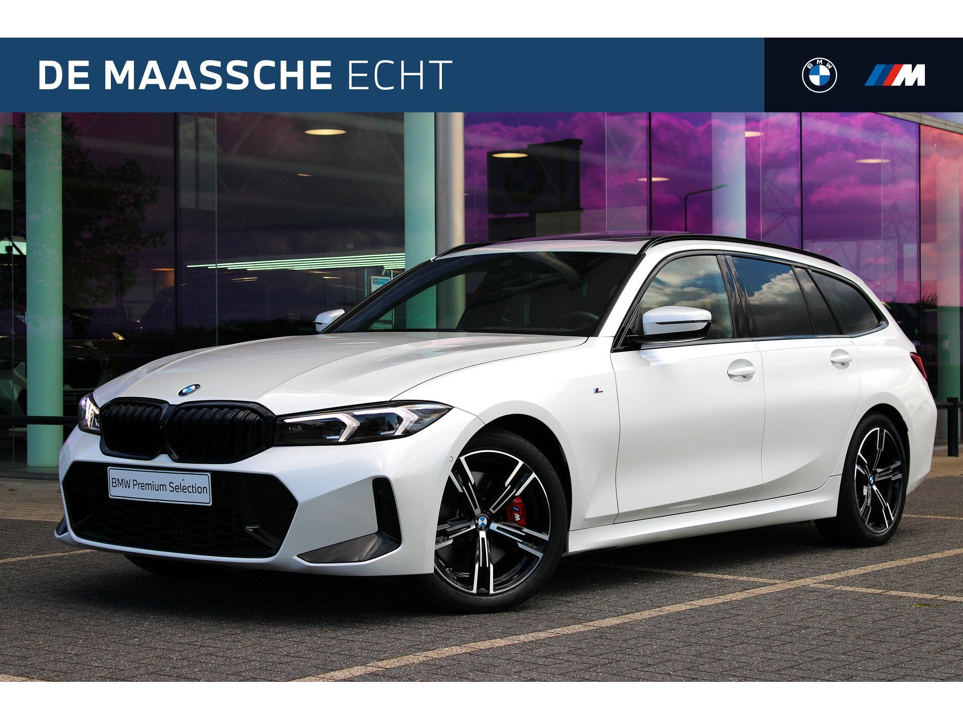 BMW 3 Serie Touring 330i xDrive Innovation pack / M Sport PR, Auto's, 4 cilinders, Met garantie (alle), Wit, Vierwielaandrijving