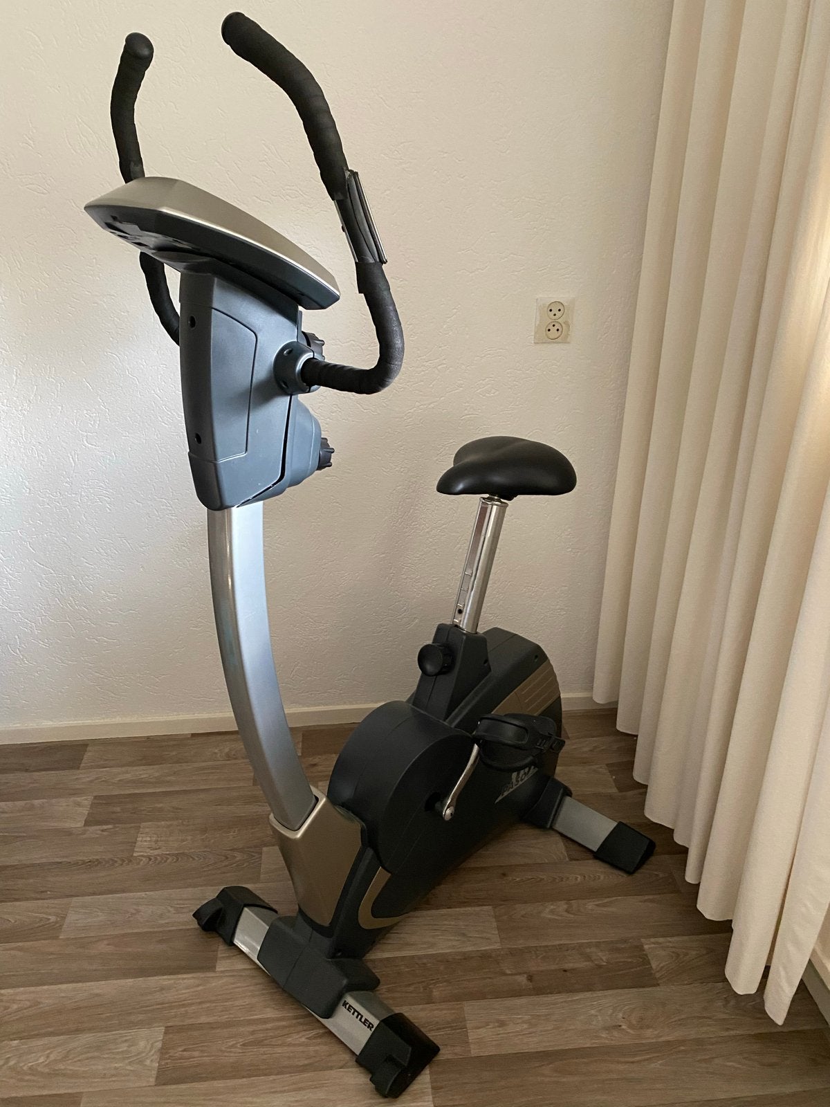 Kettler Hometrainer - Goede staat, Ophalen, Gebruikt, Metaal, Benen