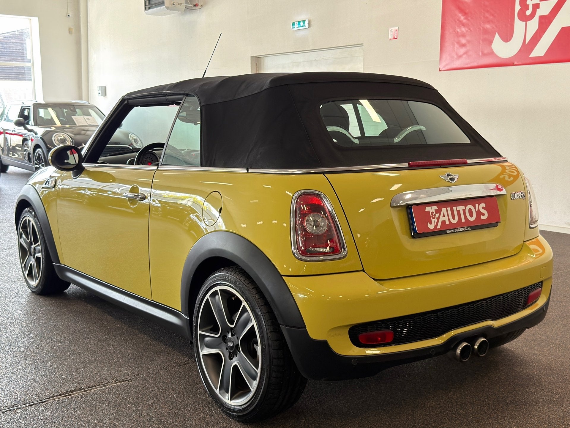 Mini Cabrio 1.6 Cooper Chili|ECC AIRCO|CRUISE|ELEC PAKKET, Auto's, Euro 5, Gebruikt, Huisgarantie, 4 cilinders