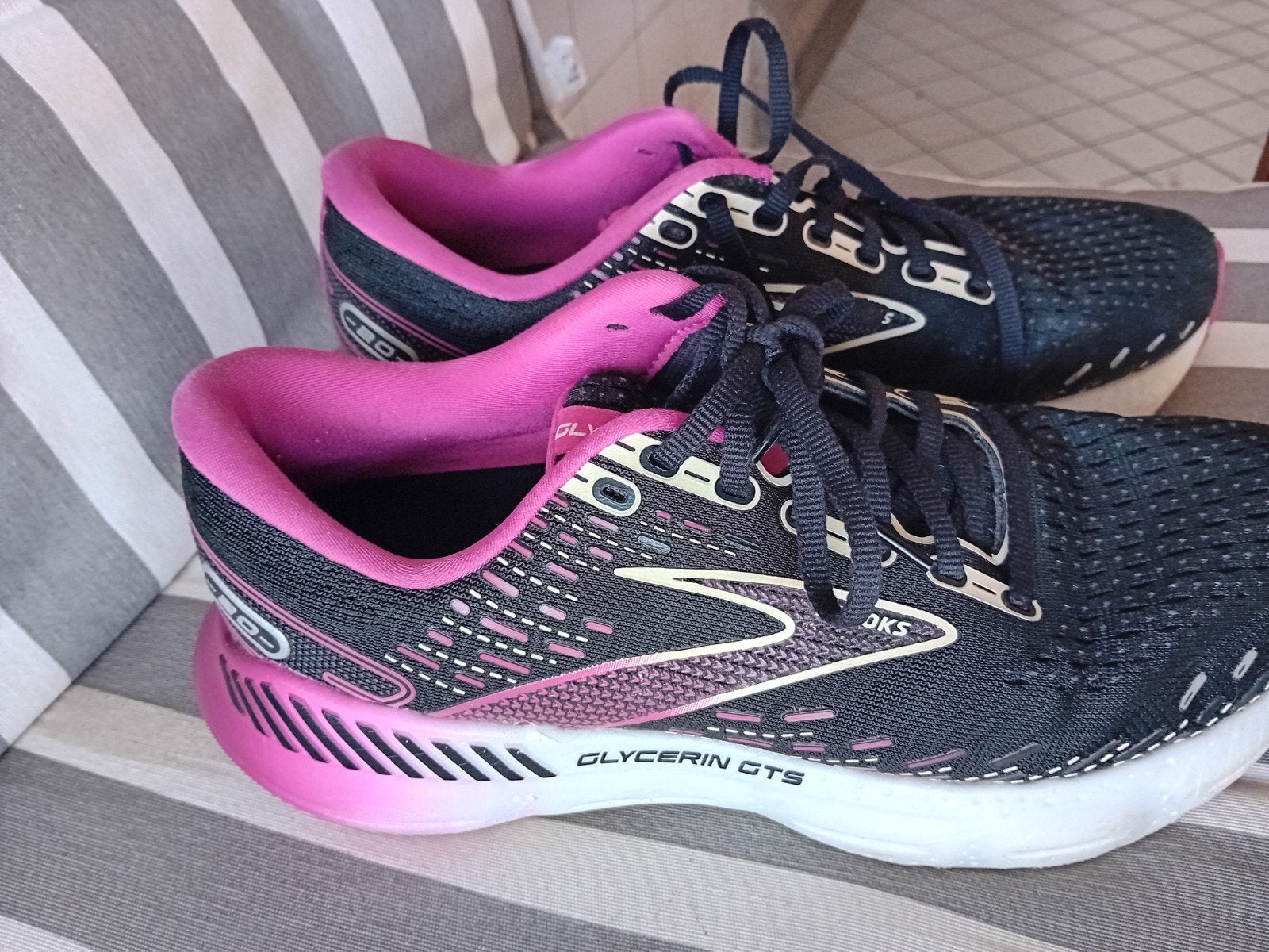Brooks Hardloopschoenen Maat 40.5, Overige merken, Hardloopschoenen, Ophalen of Verzenden, Zo goed als nieuw