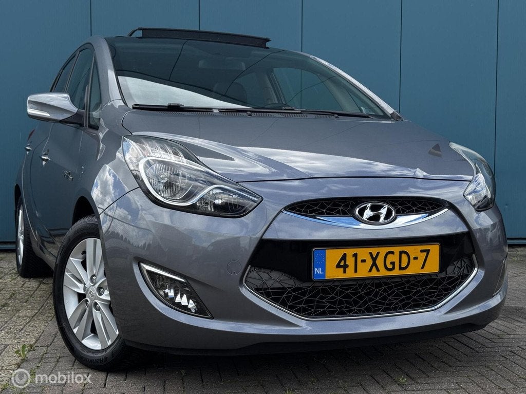 Hyundai ix20 1.6i i-Catcher Climate Control Panoramadak Lede, Auto's, Hyundai, Voorwielaandrijving, Euro 5, 125 pk, Gebruikt