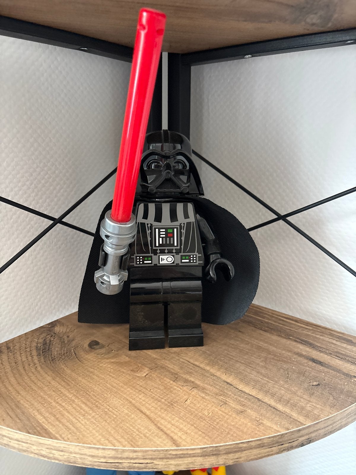 LEGO Star Wars Darth Vader Minifiguur met Lichtzwaard, Ophalen of Verzenden, Zo goed als nieuw, Overige merken