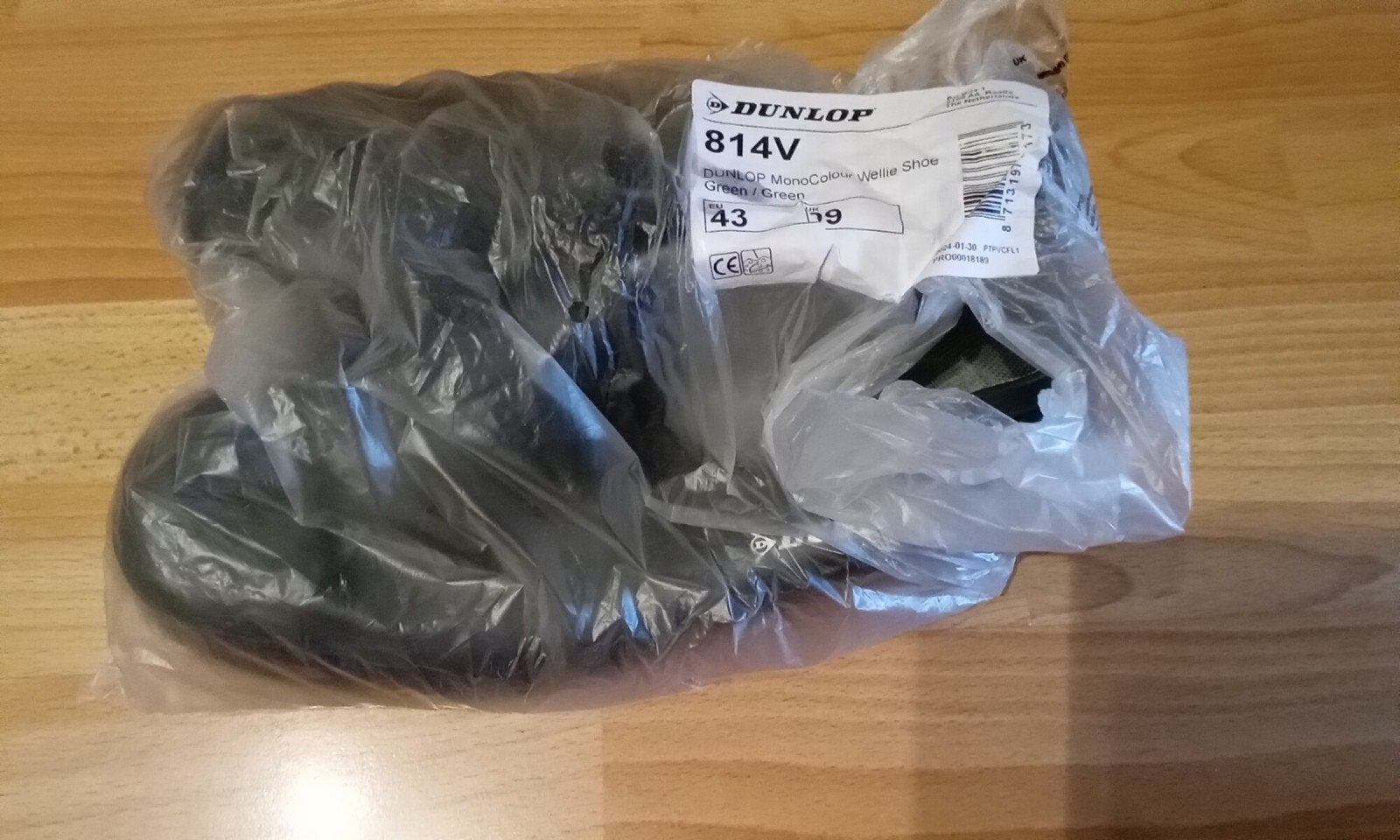 Tuinklompen maat 43 / dunlop ....15 euro vaste prijs
Heb 3 p, Ophalen of Verzenden, Laarzen