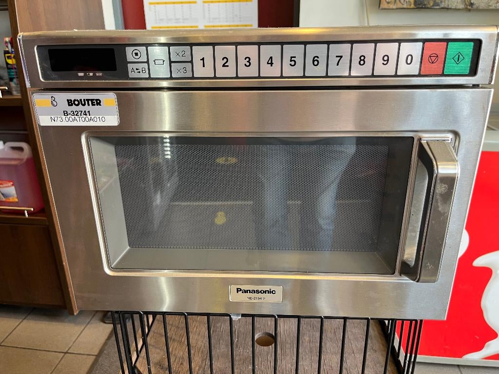 panasonic binnen gekomen van een faillissement, Ophalen, Combimagnetron, Zo goed als nieuw, Oven