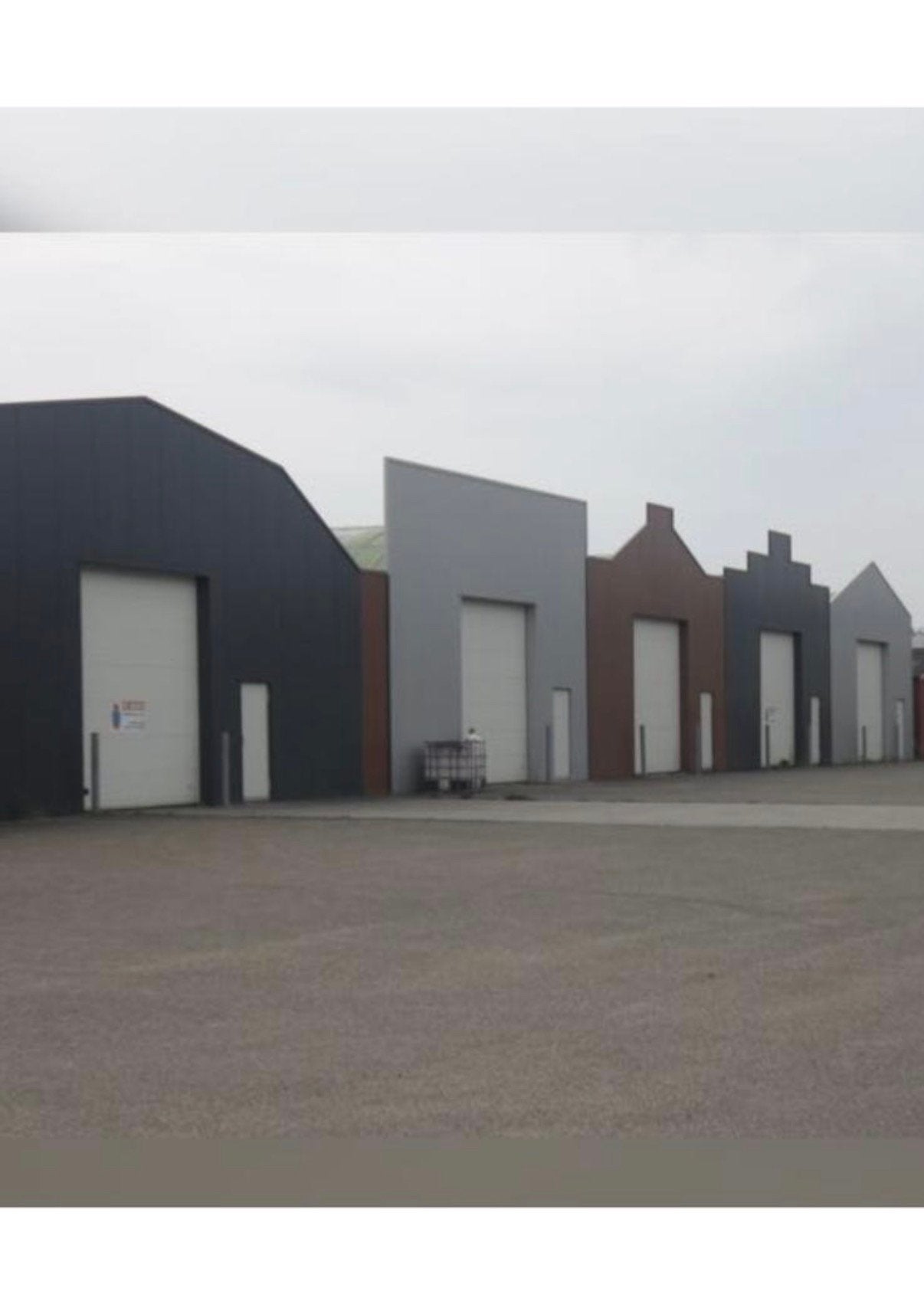 Ruime bedrijfshal / loods 350 m² te huur- Veendam, 350 m², Huur, Opslag of Loods