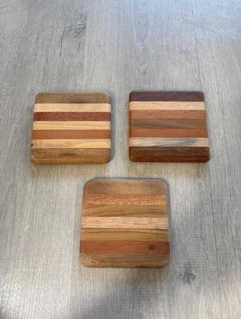Set van 3 houten onderzetters, 9,5 cm doorsnede, Ophalen of Verzenden, Nieuw