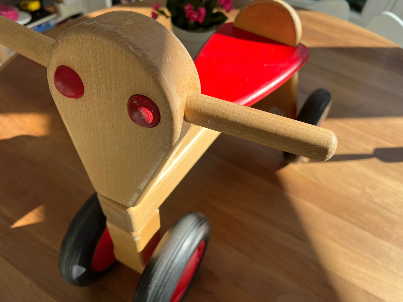 Kinderfietsje hout driewieler montessori, Ophalen of Verzenden, Gebruikt
