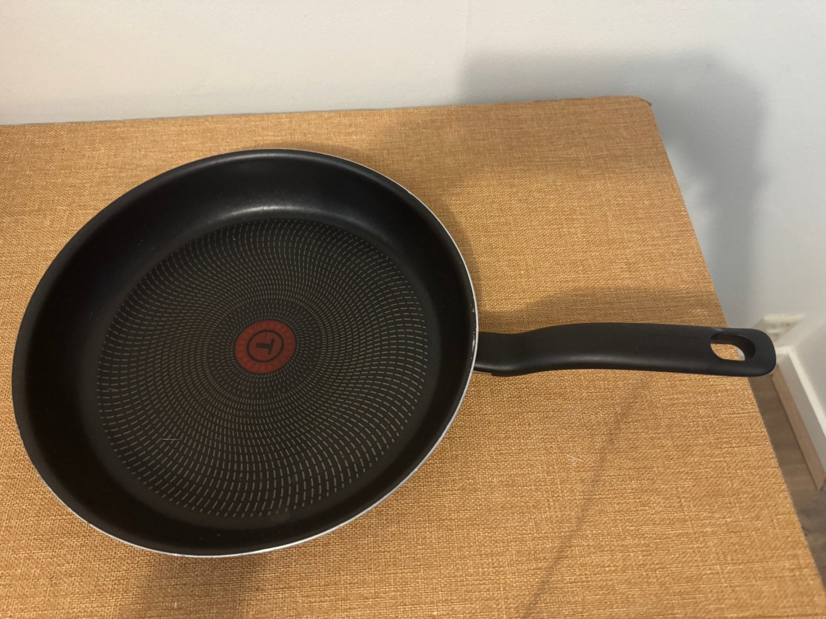 Tefal koekenpan 32 cm, Huis en Inrichting, Ophalen of Verzenden, Zo goed als nieuw