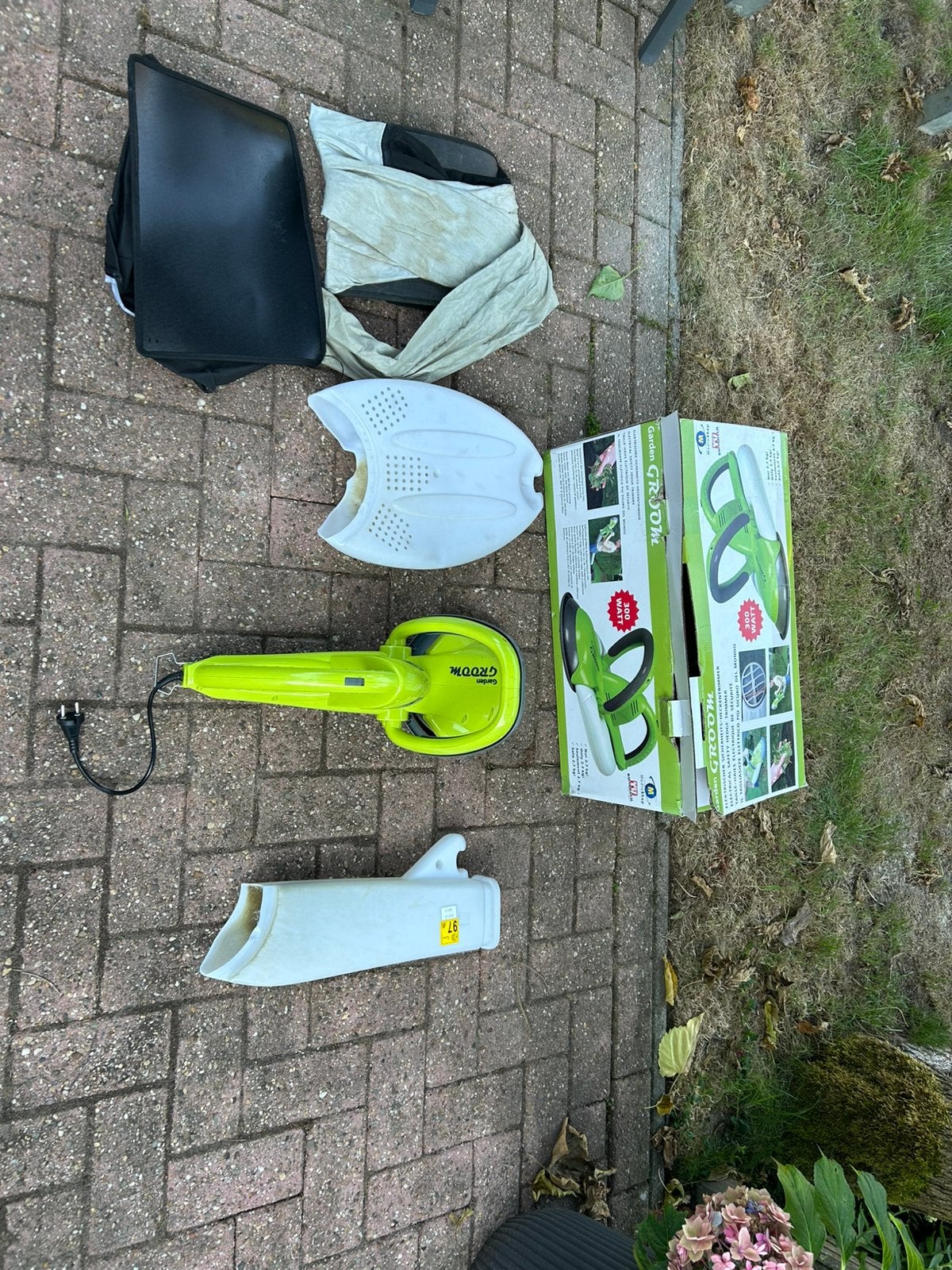 Garden groom 300 watt werkend, Ophalen of Verzenden, Gebruikt
