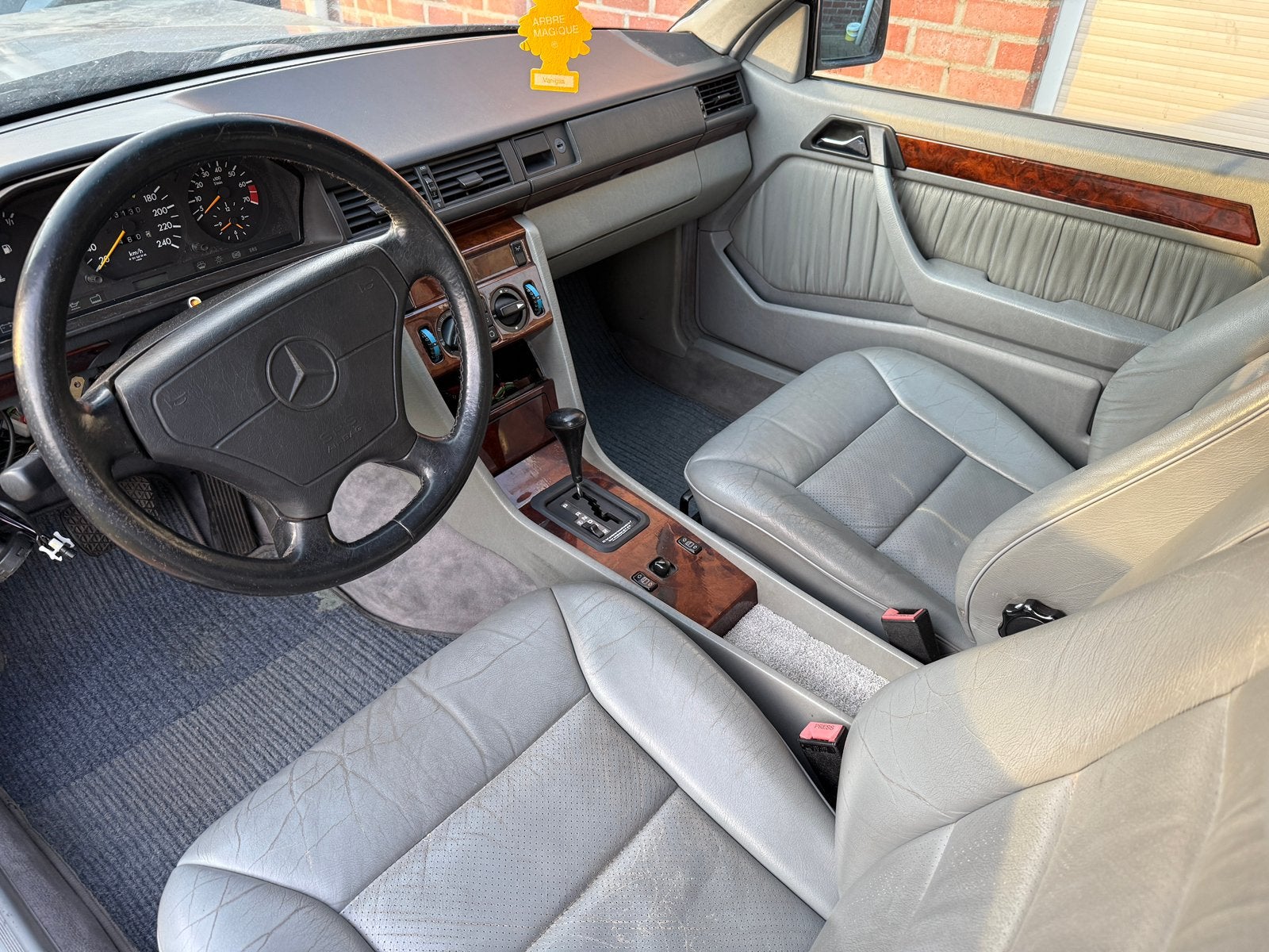 Mercedes w124 coupe c124 300ce 230ce interieur leder, Ophalen