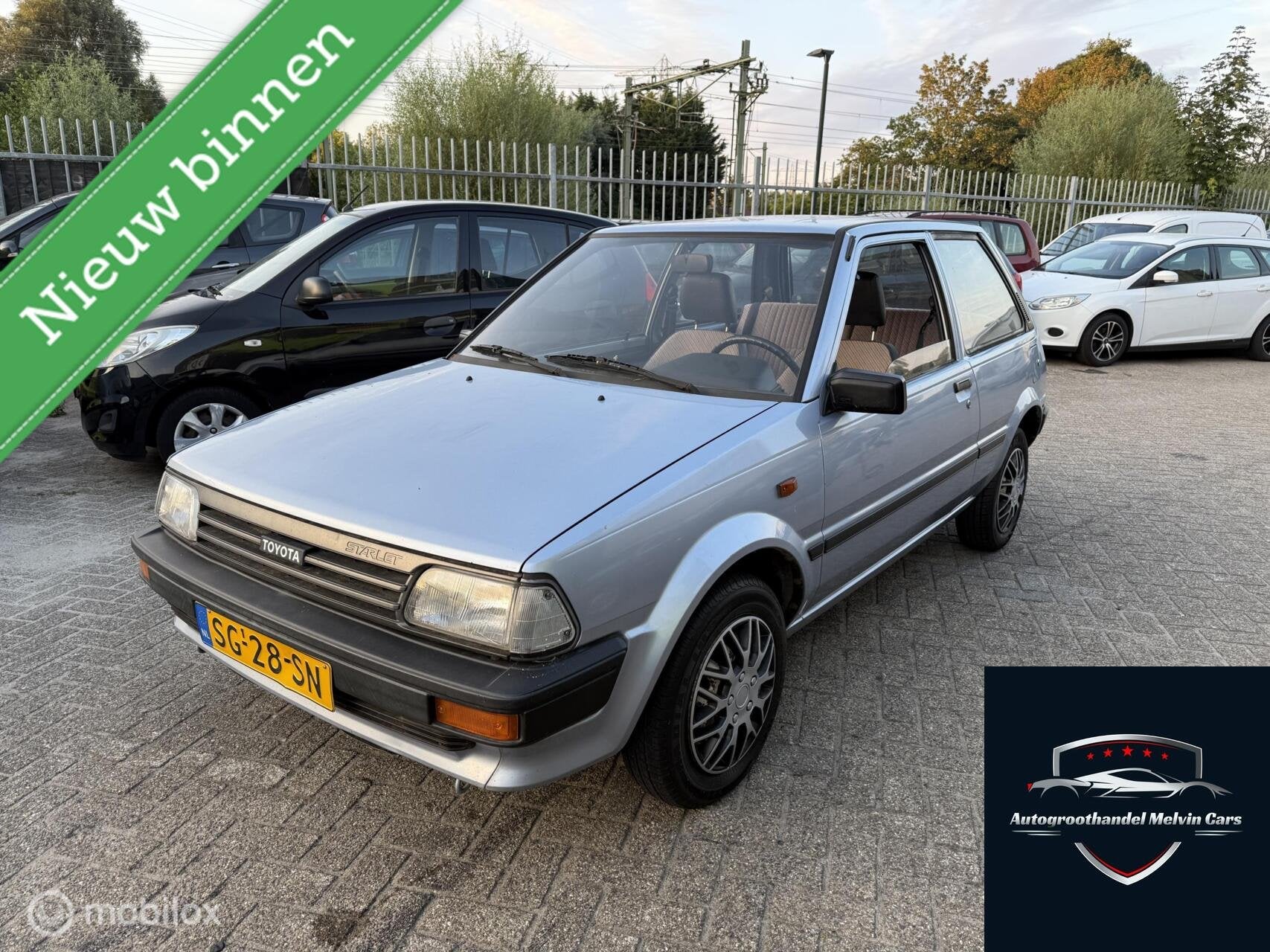Toyota Starlet 1.3 Special Automaat Oldtimer 120.000 km NAP, Auto's, Stof, Gebruikt, Starlet, Blauw