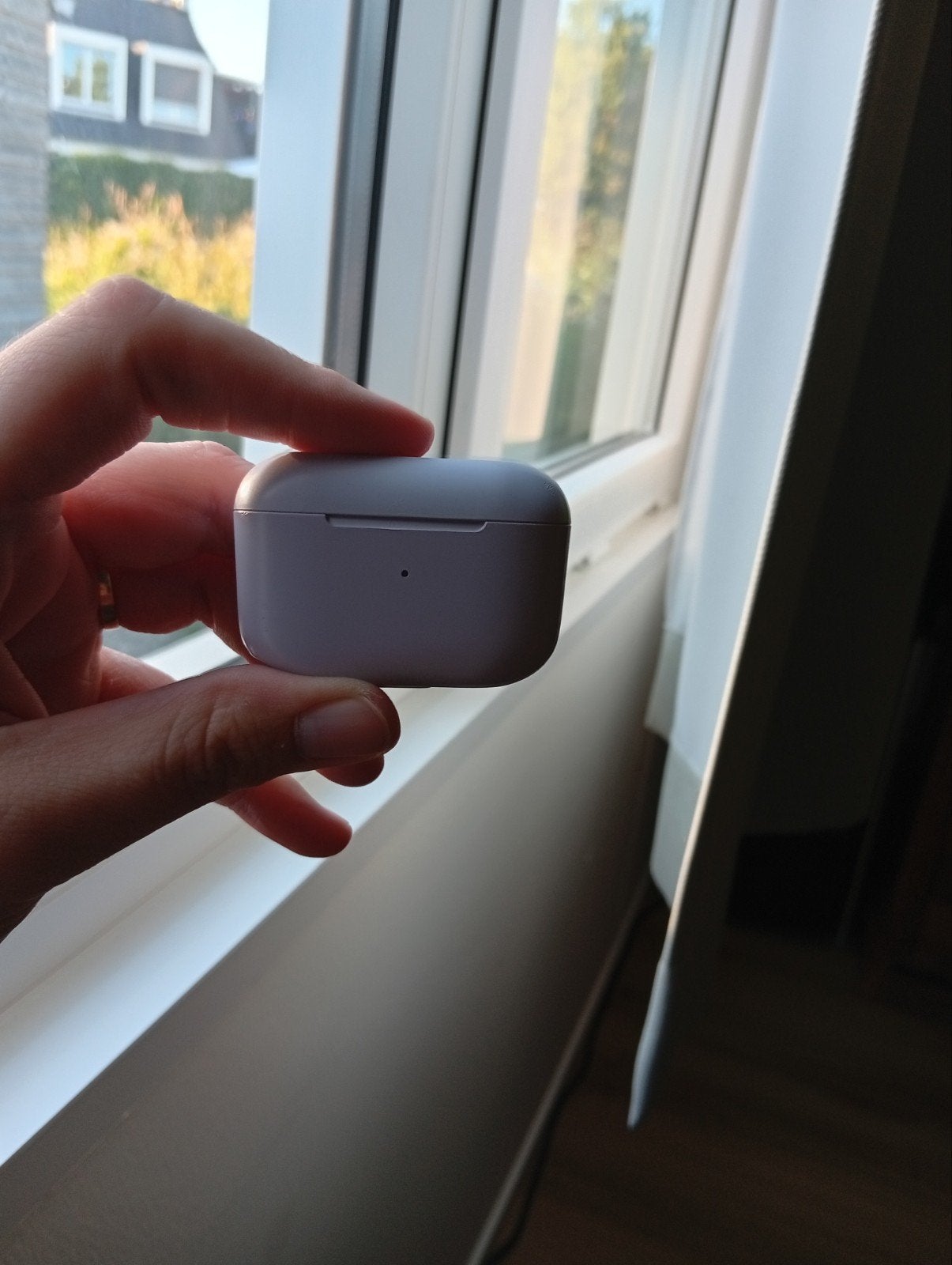 Buds in-ear koptelefoon met oplaadcase, Audio, Tv en Foto, Koptelefoons, In-ear, Zo goed als nieuw, Draadloos, Wit