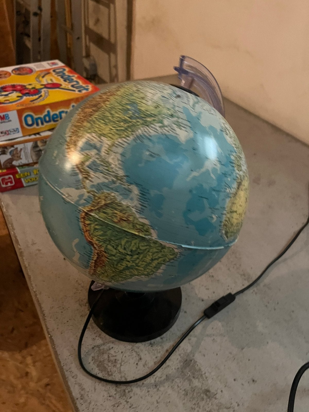 Grote Wereldbol met licht, Ophalen of Verzenden, Zo goed als nieuw