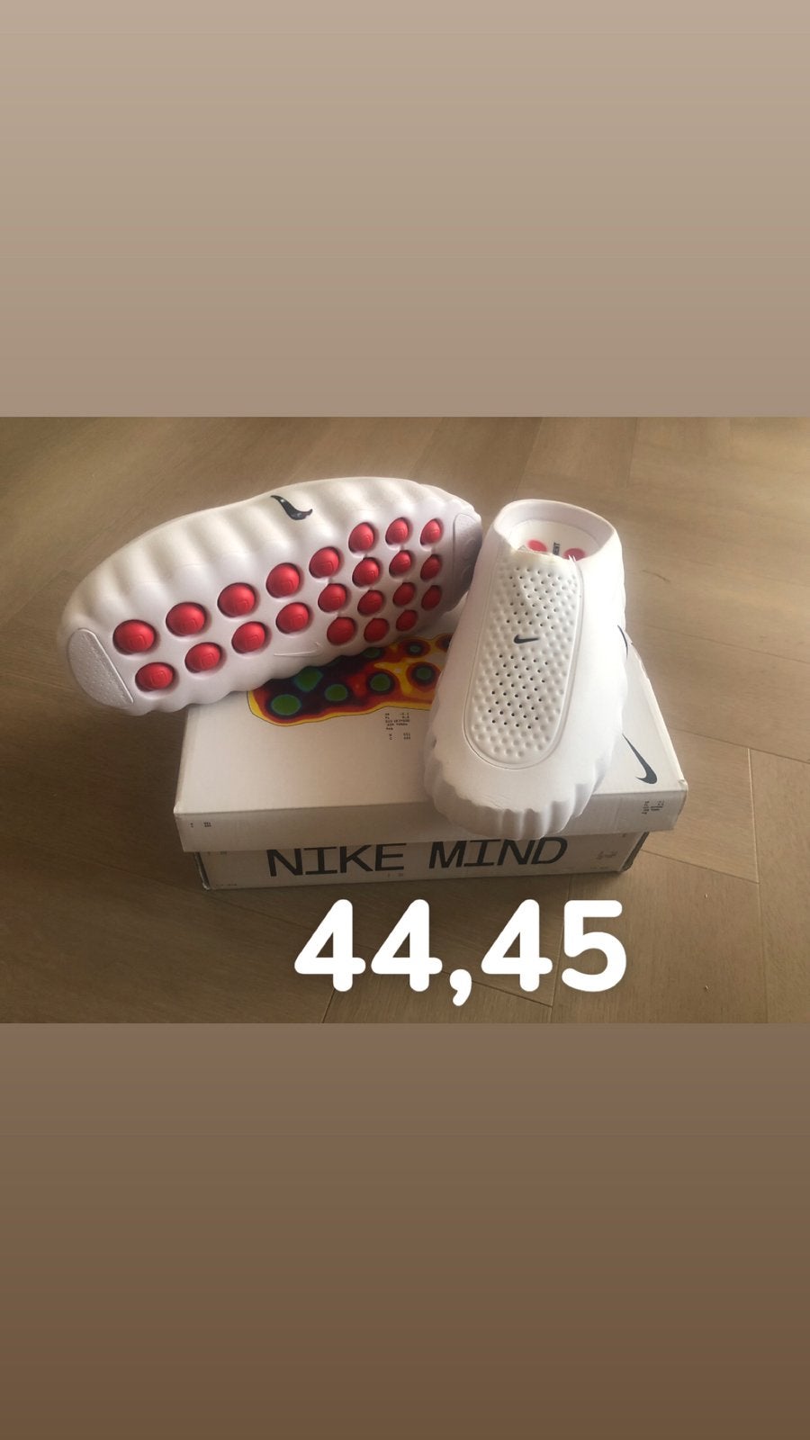 Nike mind 001 instappers wit slippers slide, Kleding | Heren, Ophalen of Verzenden, Zo goed als nieuw, Wit