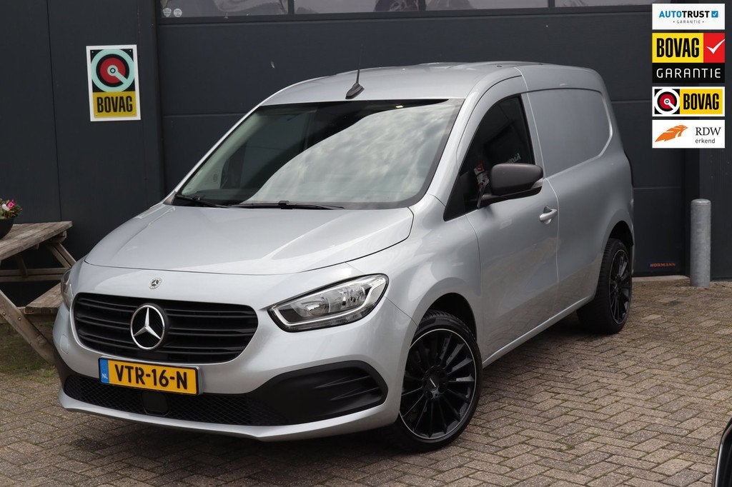 Mercedes-Benz Citan 113 L1 Pro-Automaat-Benzine, Voorwielaandrijving, 15 km/l, Euro 6, 4 cilinders