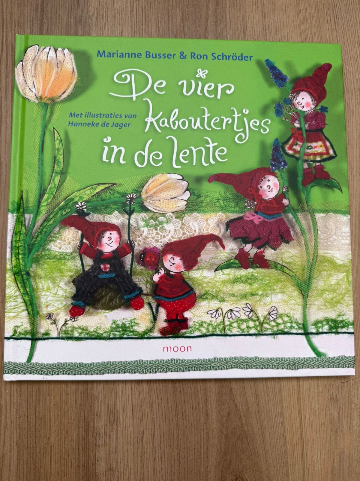 De vier kaboutertjes in de lente, Ophalen, Nieuw
