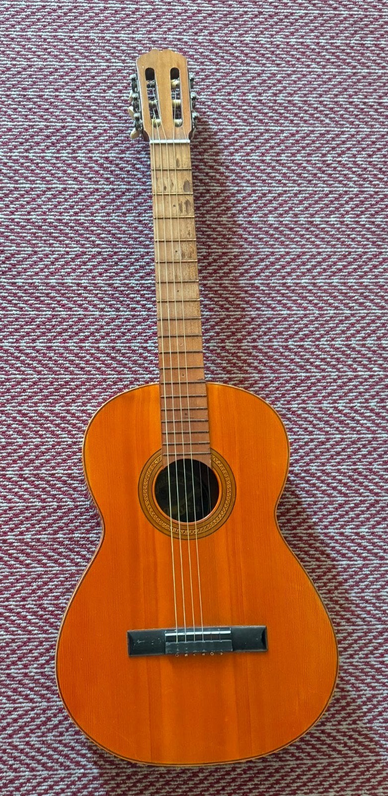 Guitarra Segovia Clasica, Muziek en Instrumenten, Bladmuziek, Ophalen, Gebruikt, Artiest of Componist, Populair