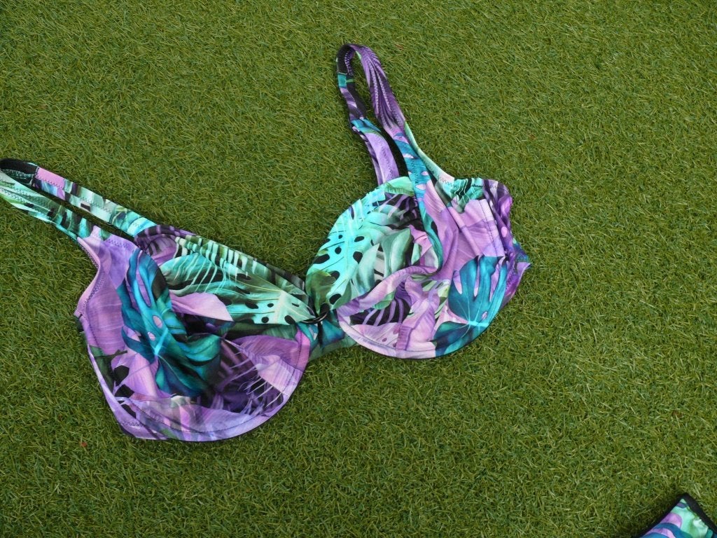 ANITA bikini maat 42 top / Hesje 80 E als nieuw, Kleding | Dames, Ophalen of Verzenden, Zo goed als nieuw, Overige kleuren, Bikini