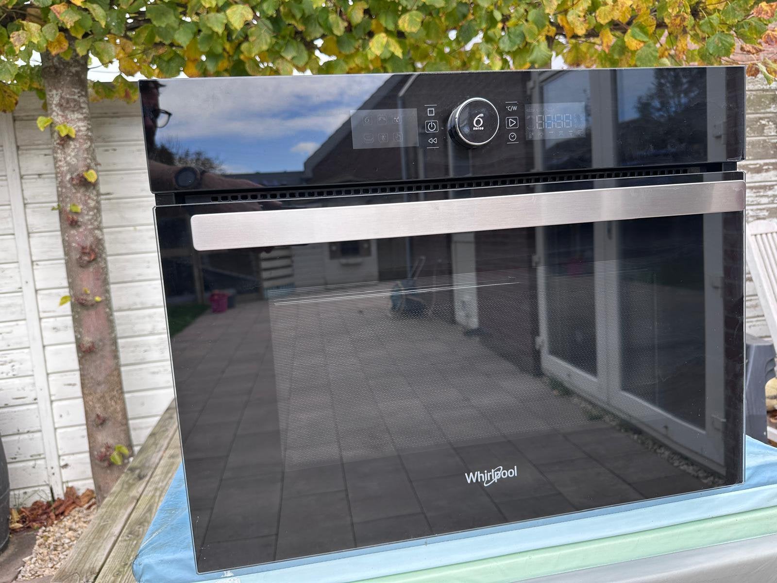 Whirlpool inbouw combi magnetron 6sense WMW57D-MB, Ophalen, Zo goed als nieuw