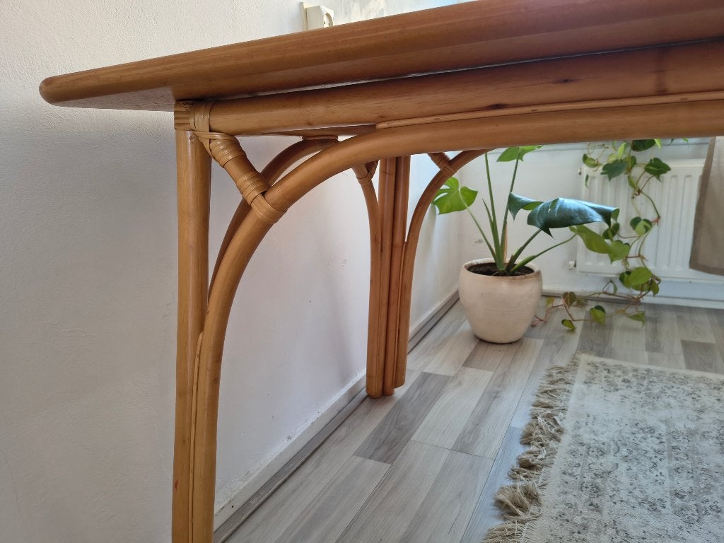 Vintage Rotan Eettafel / Dining Table (Free delivery), 100 tot 150 cm, Zo goed als nieuw, Vijf personen of meer, Onbekend
