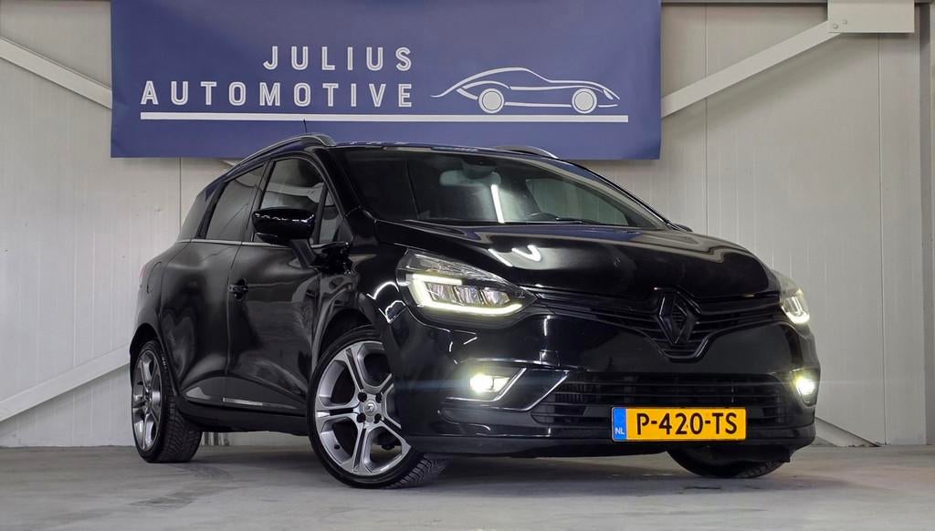 Renault Clio Estate 1.2 TCe Intens Leer LED Trekhaak Navigat, Gebruikt, 4 cilinders, 635 kg, Zwart