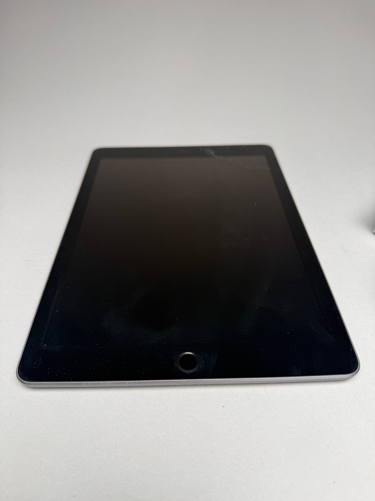 Ipad 6th gen 32GB, barst in glas, verder functioneel, 10 inch, Gebruikt, 32 GB, Apple iPad