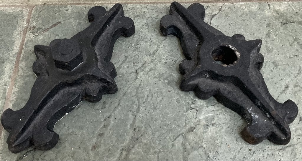 2 Gietijzeren MUURANKERS - Vintage, Antiek en Kunst, Ophalen