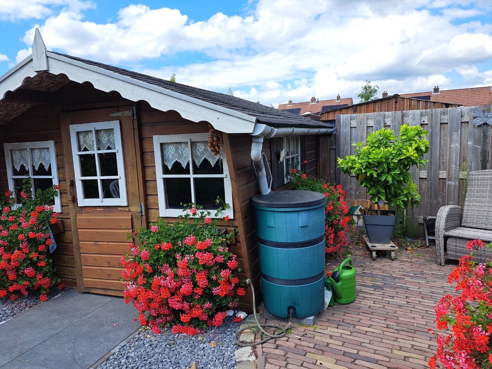 Tuinhuis 3x3m met deur en 3 ramen (excl. dakbedekking), Ophalen, 250 tot 500 cm, Met overkapping, Hout