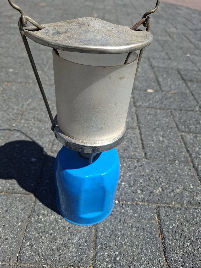 Camping gas lamp, Ophalen, Gebruikt