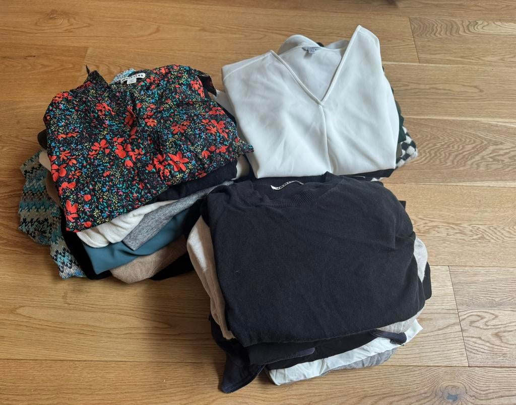 Tas vol merkkleding maat xs / s, Kleding | Dames, Ophalen, Gedragen, Maat 34 (XS) of kleiner