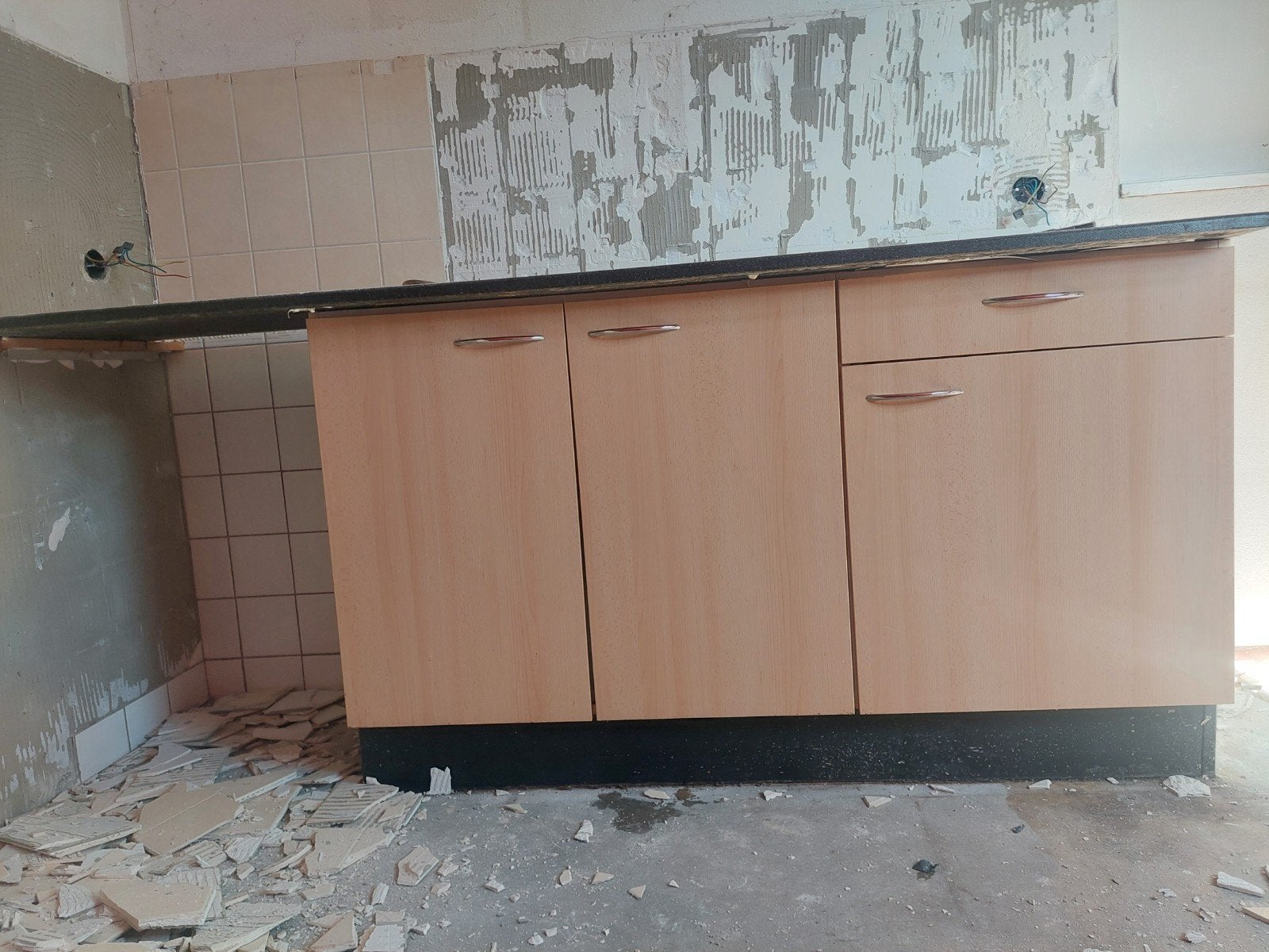 keukenblok met spoelbak en kraan, Ophalen, Gebruikt, Bruin, Enkelwandige keuken