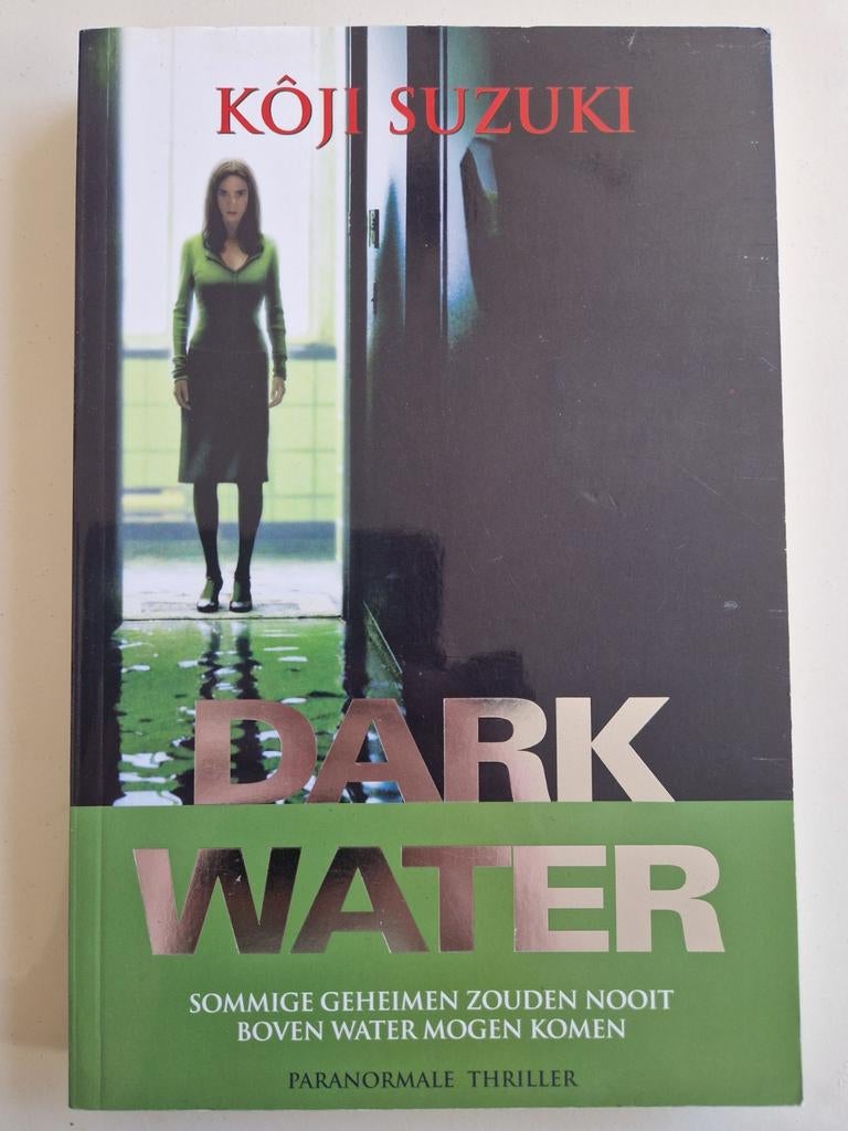 DARK WATER [BOEK] Paranormale Thriller, Verzenden, Zo goed als nieuw, Nederland, Kojo Suzuki