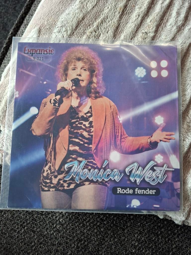 Monica west rode fender, Ophalen of Verzenden, Zo goed als nieuw, Overige formaten, Levenslied of Smartlap