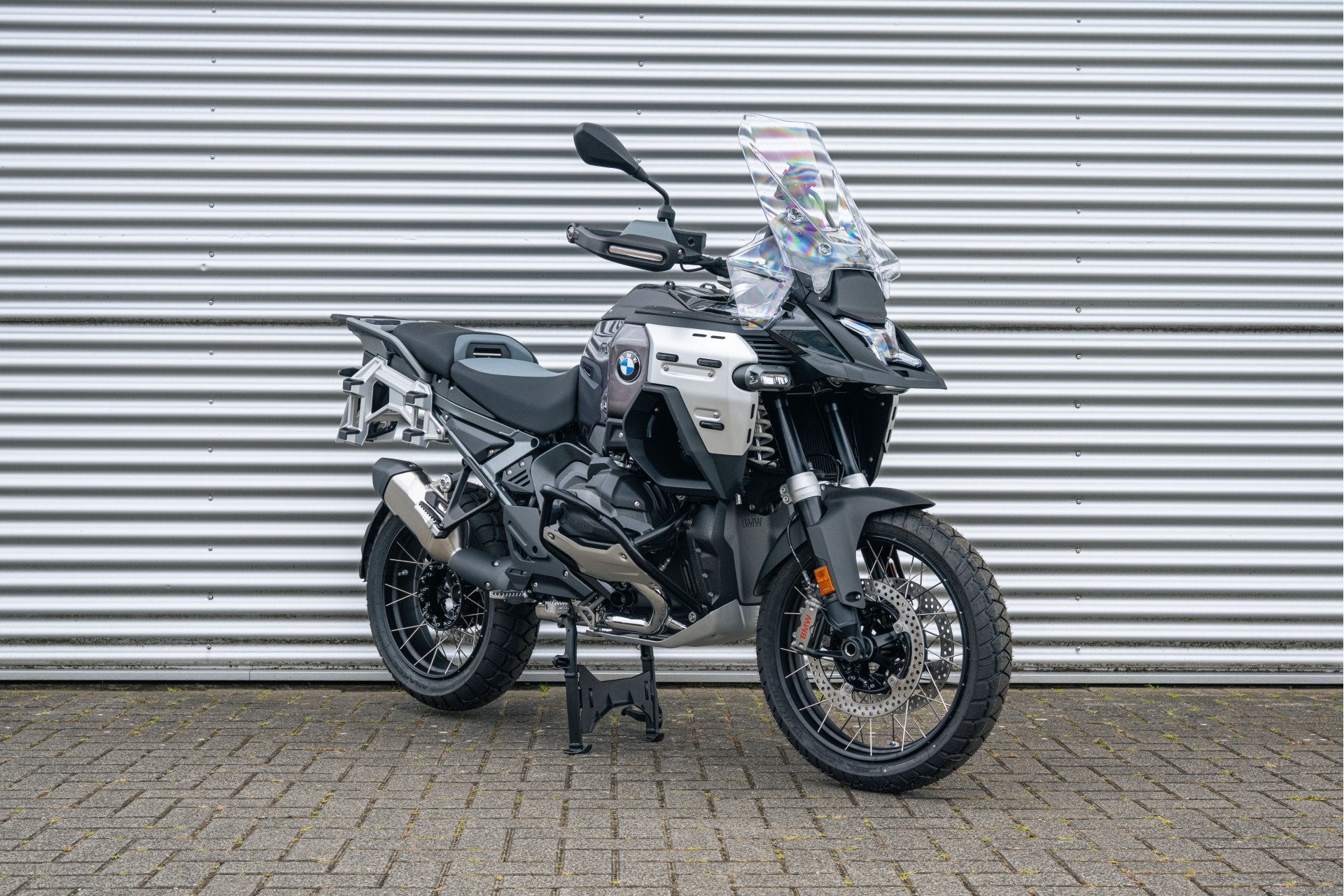 BMW R 1300 GS Adventure |BTW motor (bj 2026), Motoren, Verkoop.motorrad@oostland-enschede.nl, Gebruikt, Spaansland 10
7543BG  ENSCHEDE, NL
