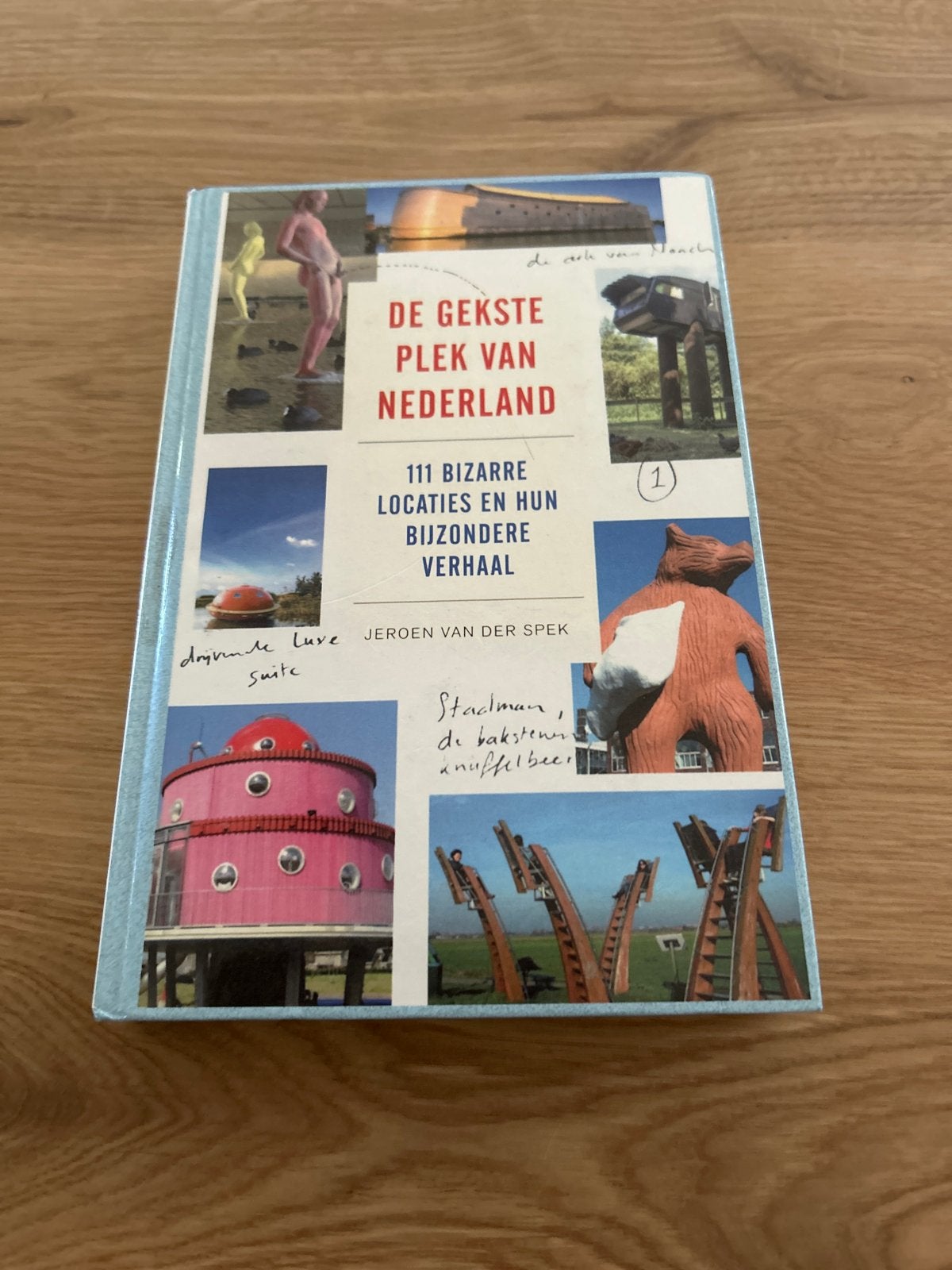 De Gekste Plek van Nederland - Jeroen van der Spek, Boeken, Reisgidsen, Gelezen, Reisgids of -boek, Benelux, Overige merken, Ophalen of Verzenden