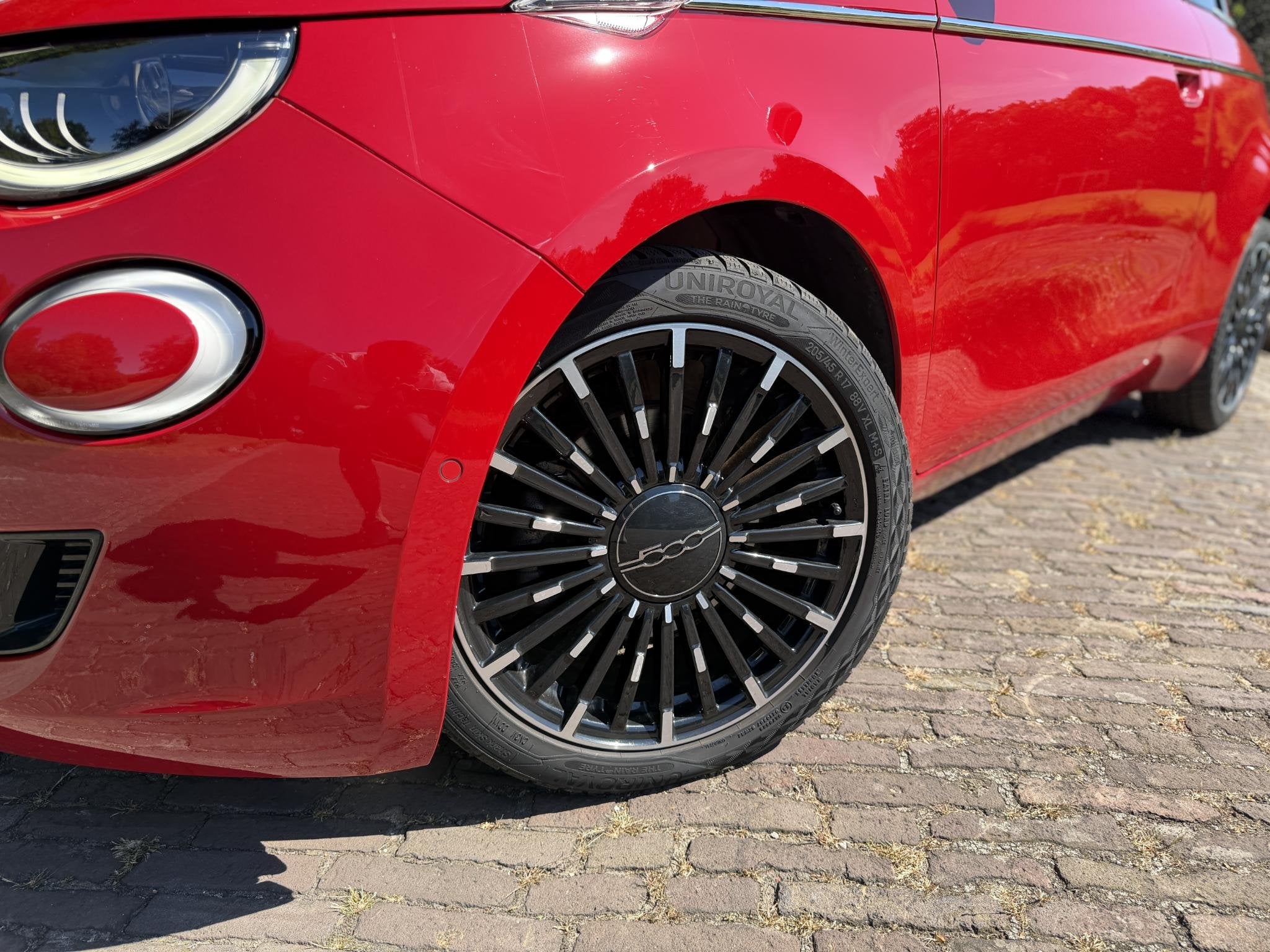 Fiat 500 La Prima 42 kWh | Blind Spot | Pano | BTW |, Auto's, Gebruikt, 4 stoelen, 25 min, Geïmporteerd