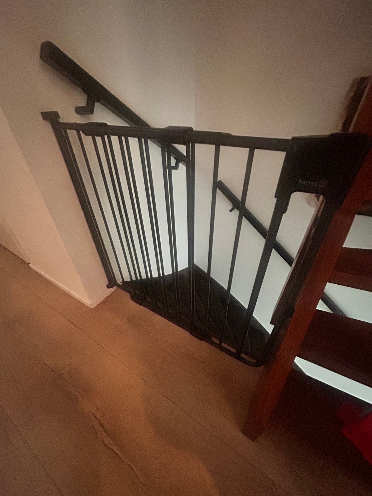 Traphekje zwart, Ophalen, Zo goed als nieuw