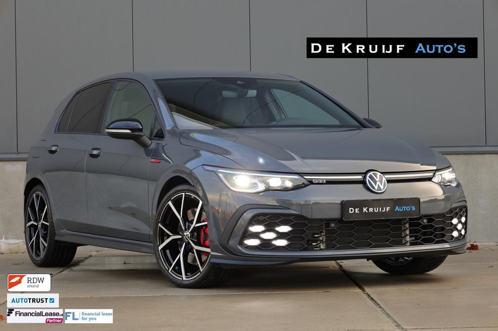 Volkswagen Golf GTI DCC IQ 19" Handbak! Uniek!, Voorwielaandrijving, Gebruikt, 4 cilinders, 1984 cc