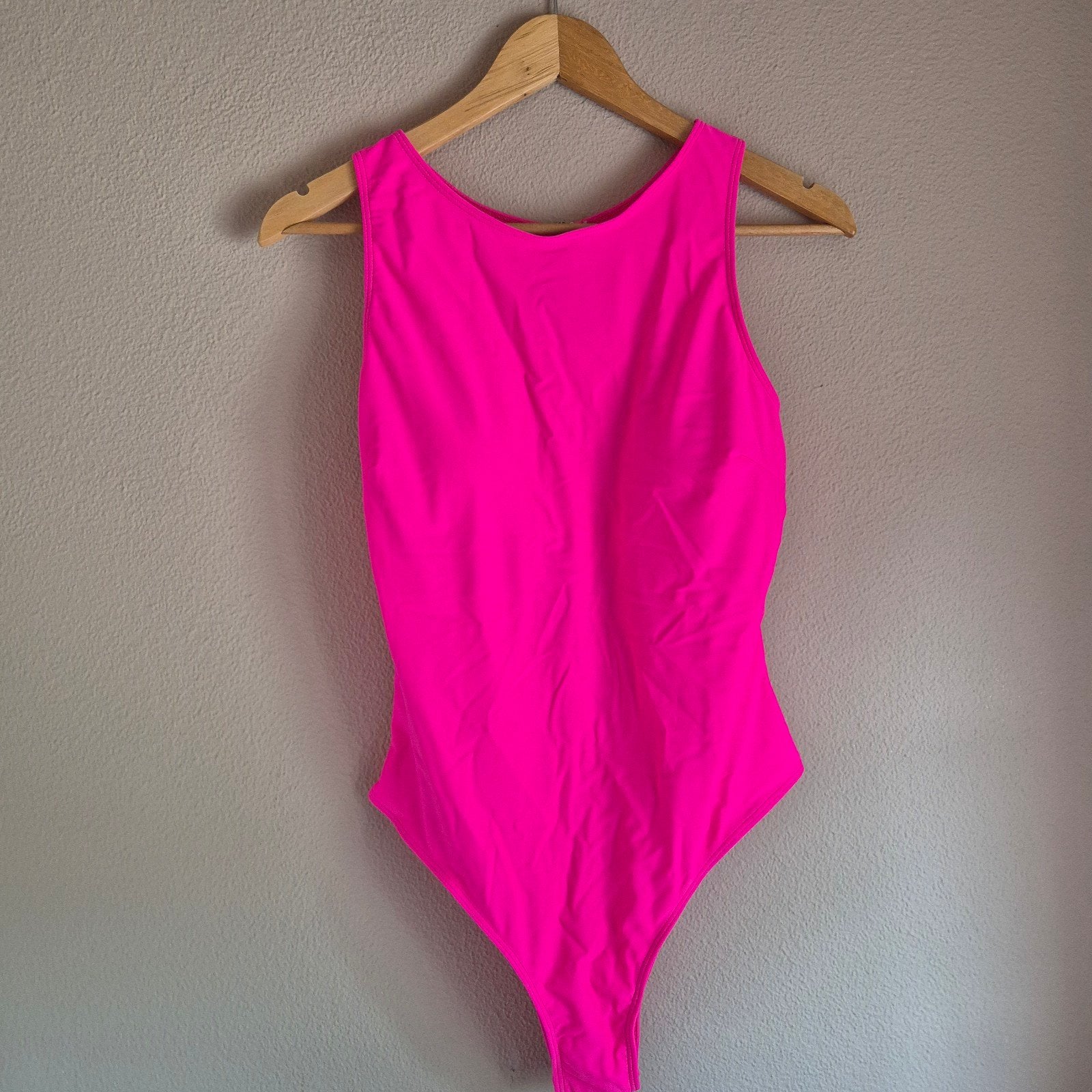 Neon Roze Badpak met Open Rug, Badpak, Ophalen of Verzenden, Roze, Onbekend