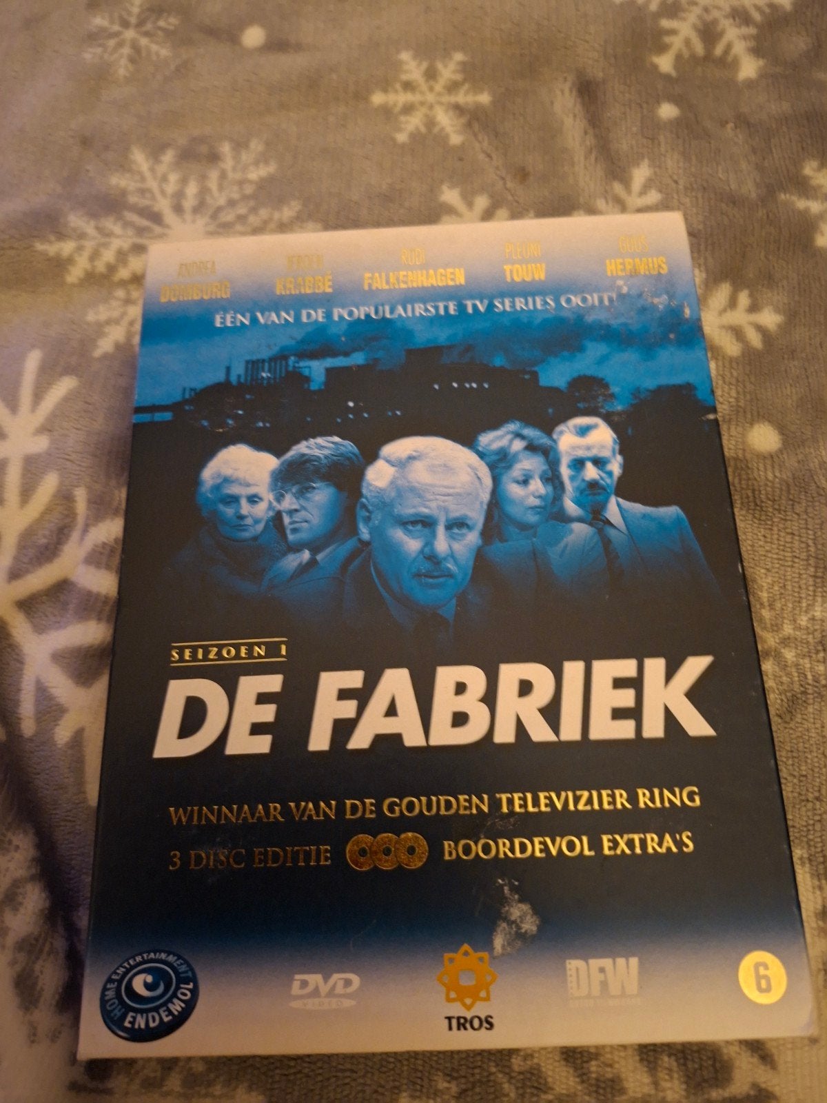 De Fabriek - Seizoen 1 - 3 Dvd's, Vanaf 12 jaar, Ophalen