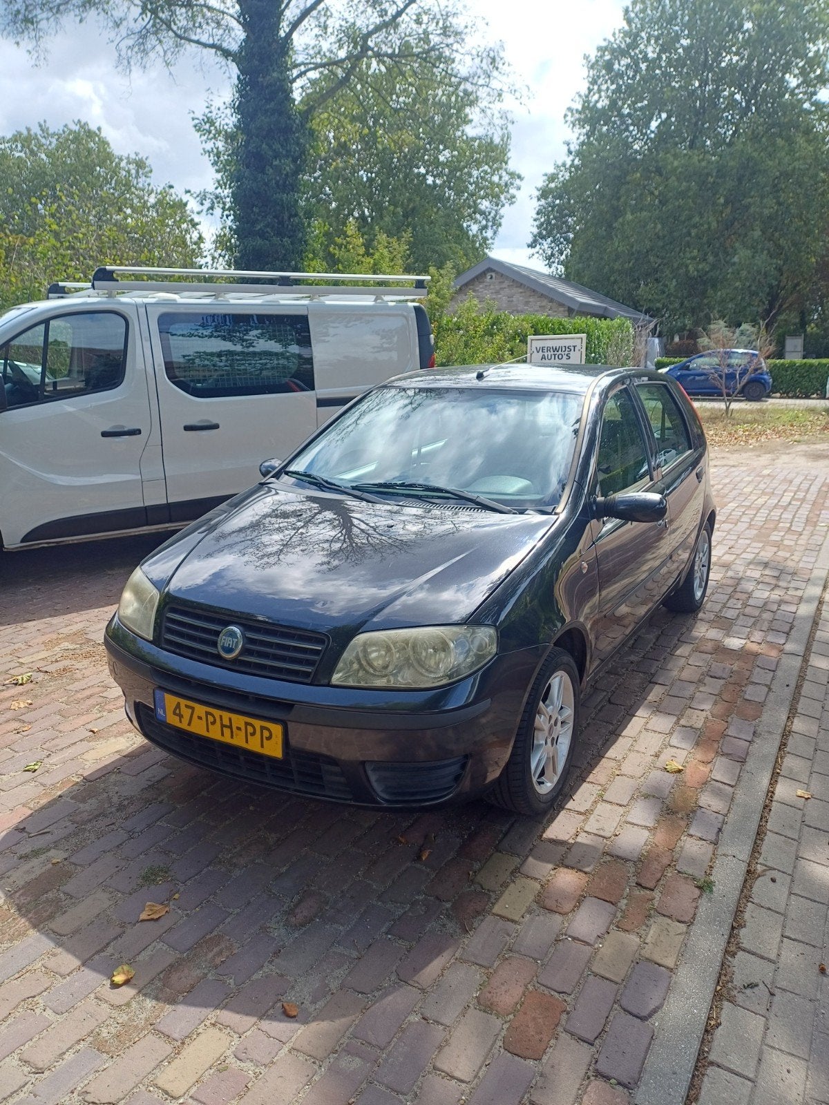 Fiat Punto 1.4 16V 5DR 2004 Cruise Control en Koud Airco, Auto's, Voorwielaandrijving, Stof, 40 €/maand, Zwart