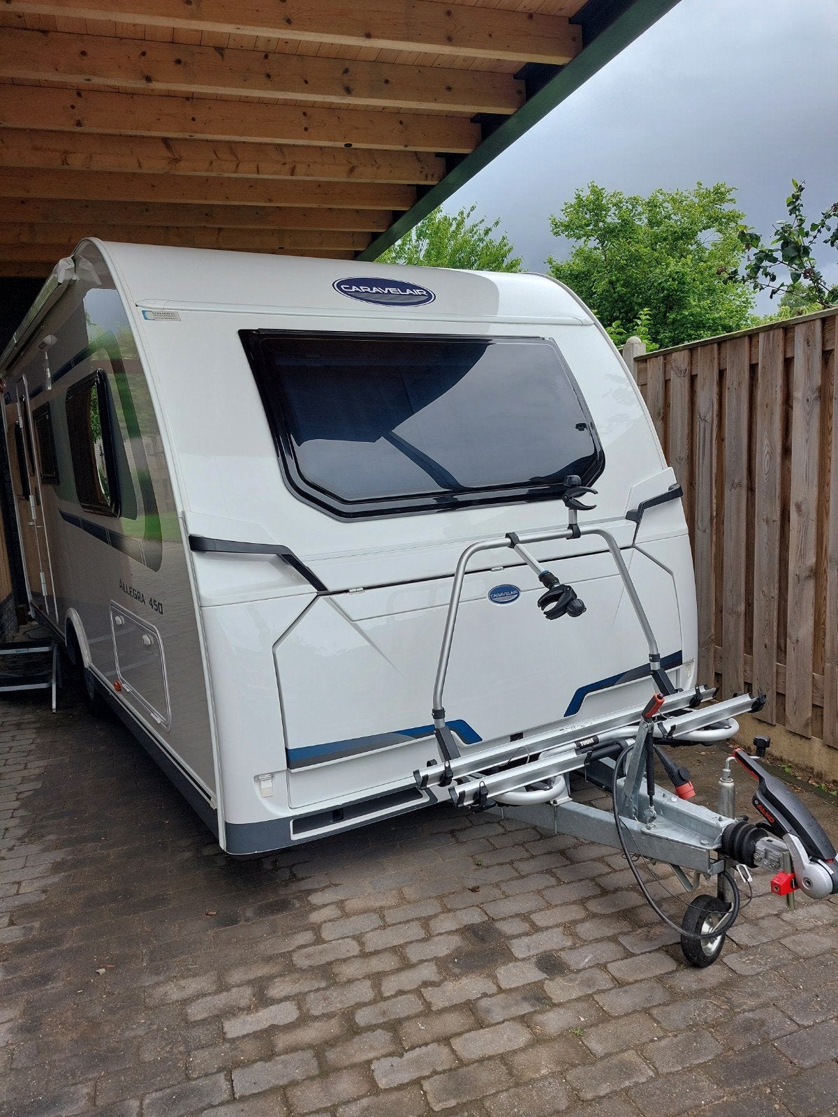 Caravelair Allegra 450 enkele bedden, luifel, mover,fietsdra, Rondzit, Kachel, Particulier, 6 tot 7 meter